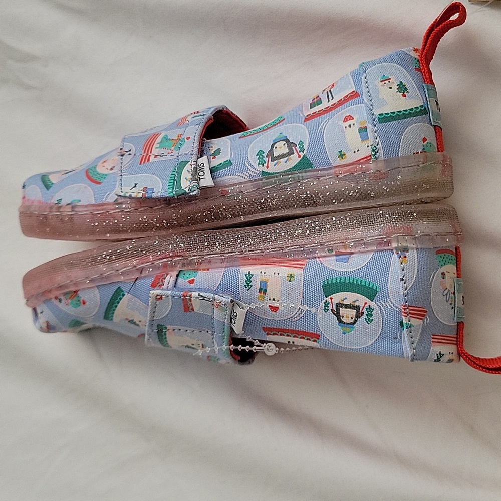 NWT TOMS Kids Blue Slip-On Shoes. Size 9 Toddler. - Picture 15 of 16